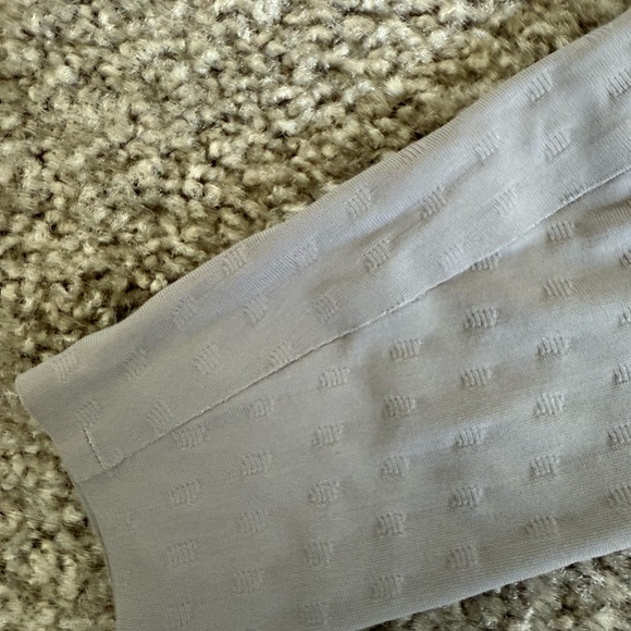 Lululemon Men’s Compression Long Sleeve Shirt Grey Size XS - Picture 4 of 7